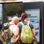 Outdoor Digital Advertising Totems: what they are and how to best use them